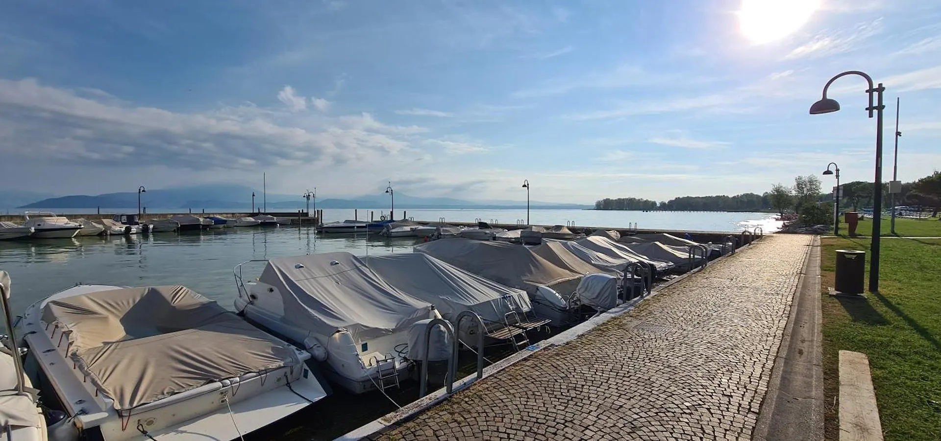 Casa Belvi - Garden Appartement Lugana Sirmione 0*,  Olaszország